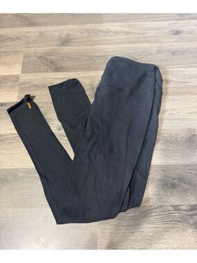 Lucy Leggins